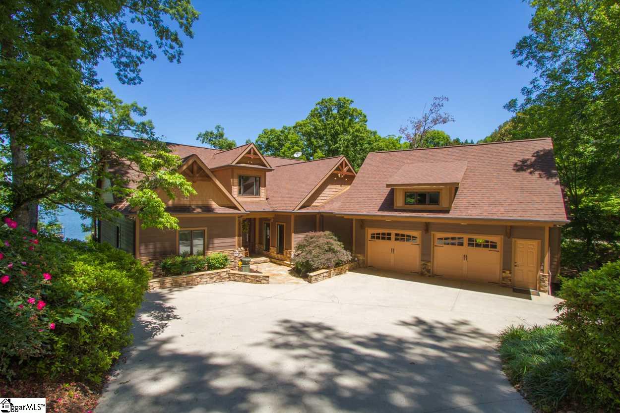 300 Plantation Point Anderson, SC 29625 - Photo 1 of 36 Gallery Image 1