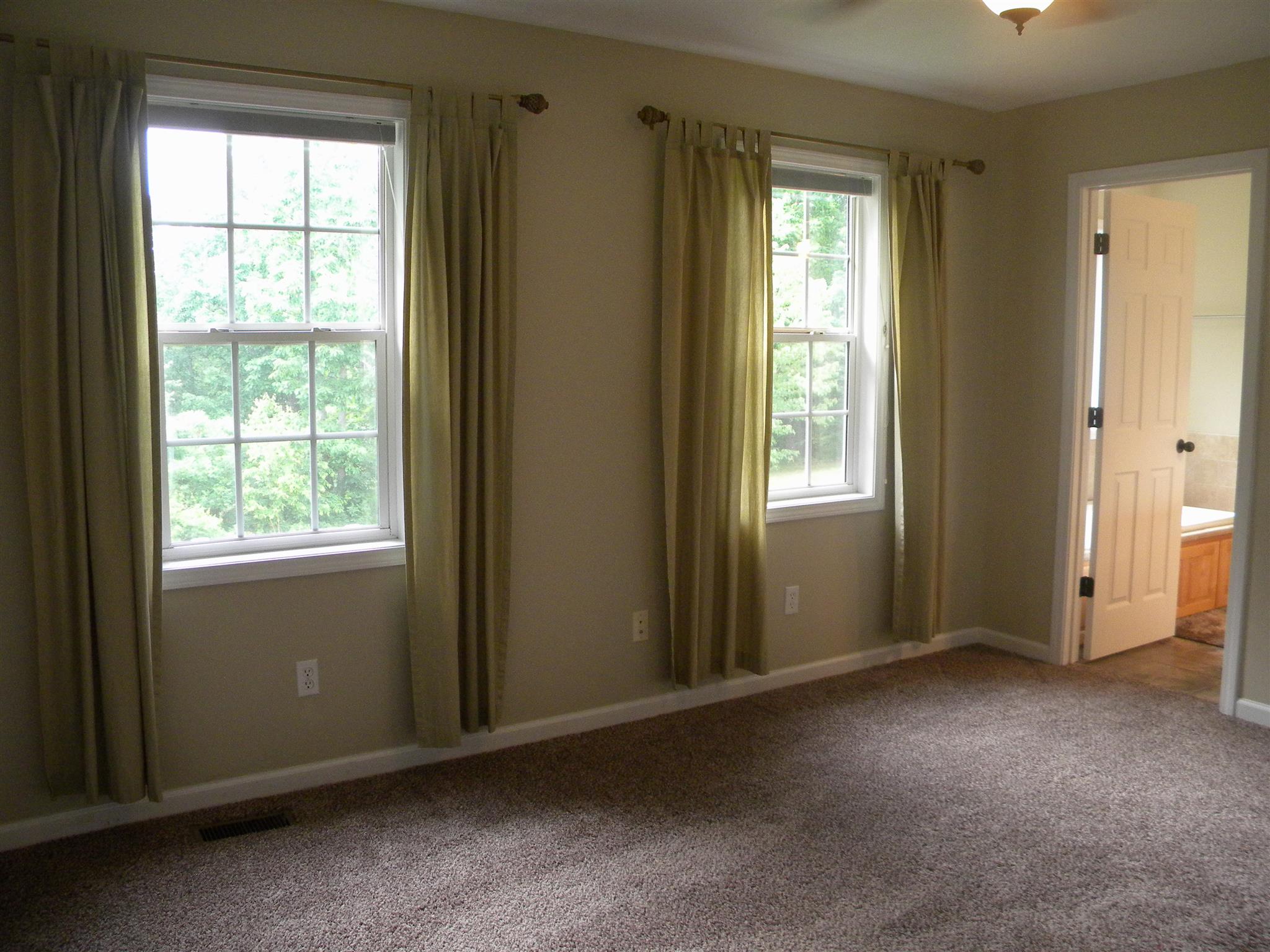 155 Northview Road Hohenwald, TN 38462 - Photo 22 of 28 masterbdrm