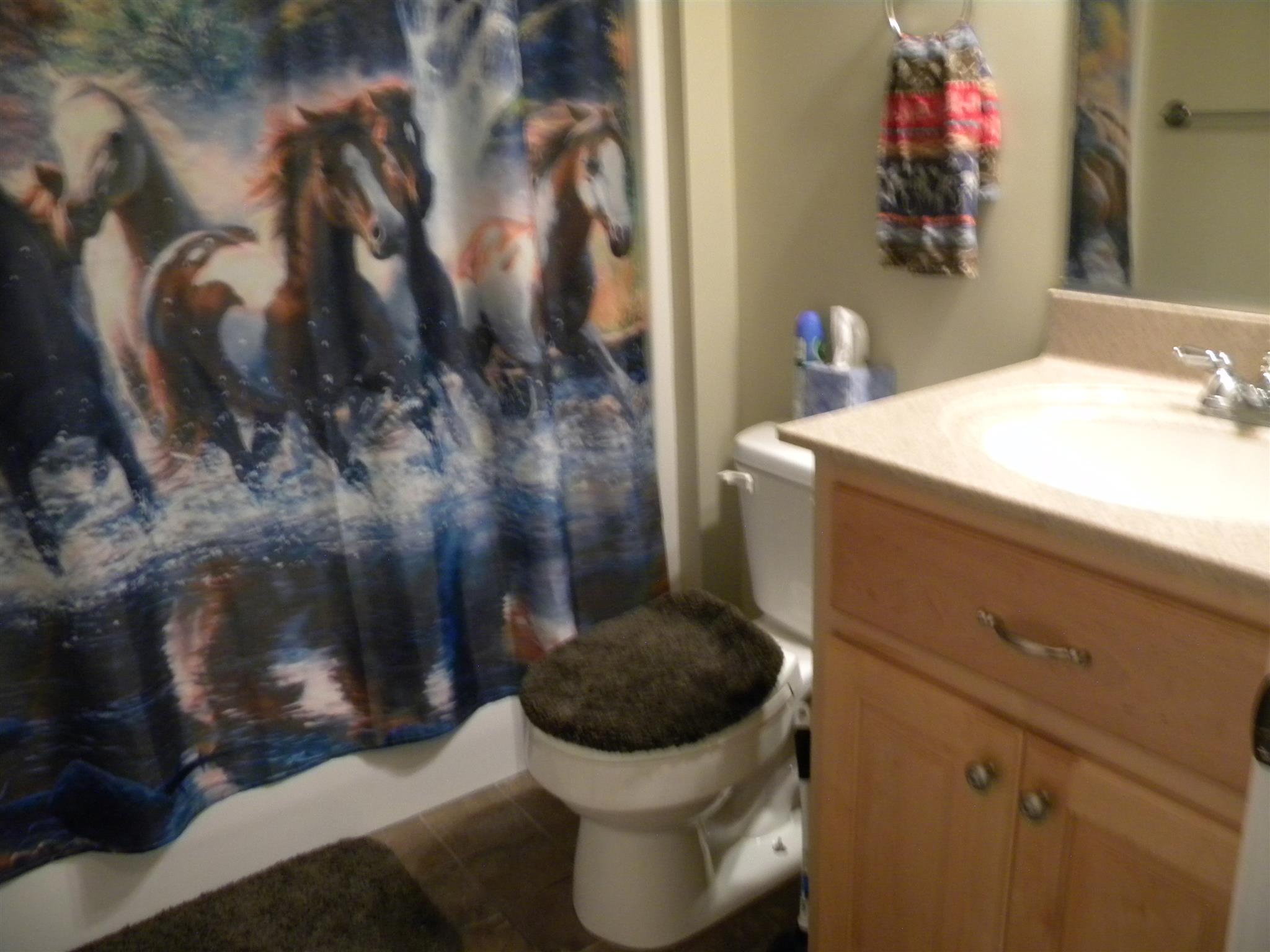 155 Northview Road Hohenwald, TN 38462 - Photo 26 of 28 Full Bath