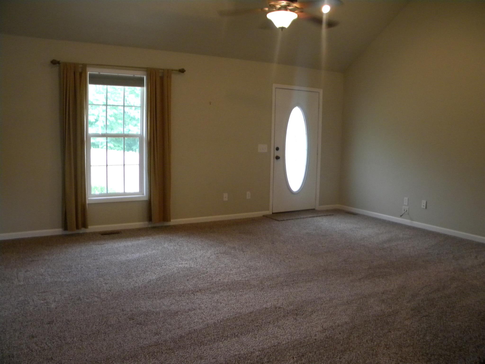155 Northview Road Hohenwald, TN 38462 - Photo 7 of 28 Large Living Room with Vaulted ceilings