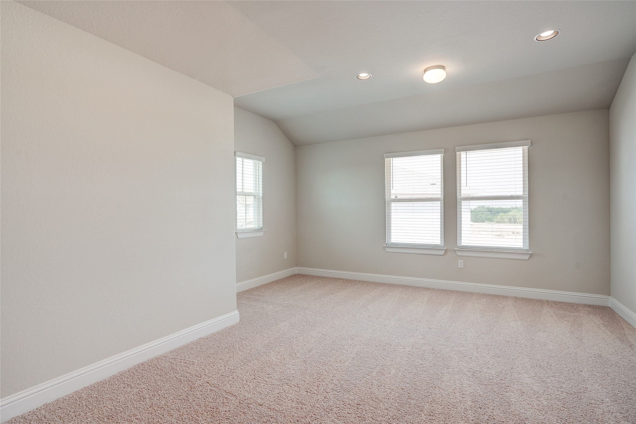 130 Hidden Branch Cove Maxwell, TX 78656 - Photo 27 of 38