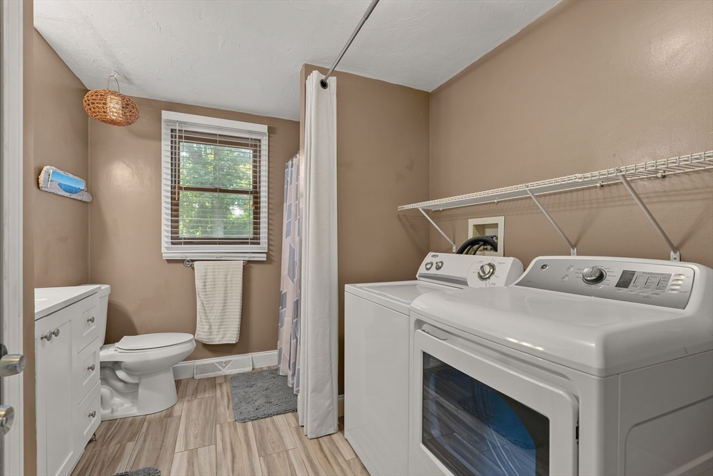 85 Baylies Road, Unit 2 Taunton, MA 02780 - Photo 18 of 42 Gallery Image 18