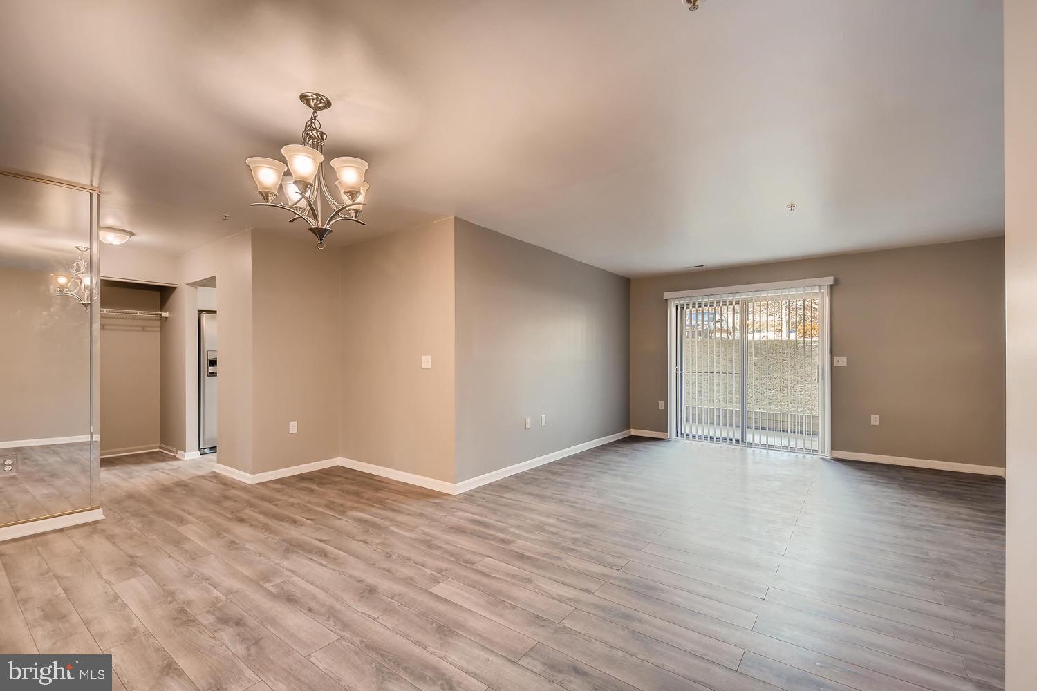 3905 Darleigh Road, Unit B Baltimore, MD 21236 - Photo 12 of 29 Living/dining