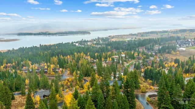 $2,999,900 | 564 White Water Drive, Donnelly, ID 83615