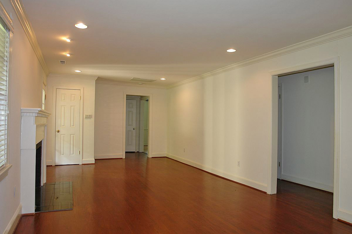 3638 Mud Lick Road Southwest Roanoke, VA 24018 - Photo 2 of 24 DSC04287