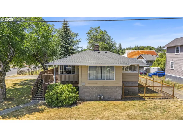 a house view with a garden space
