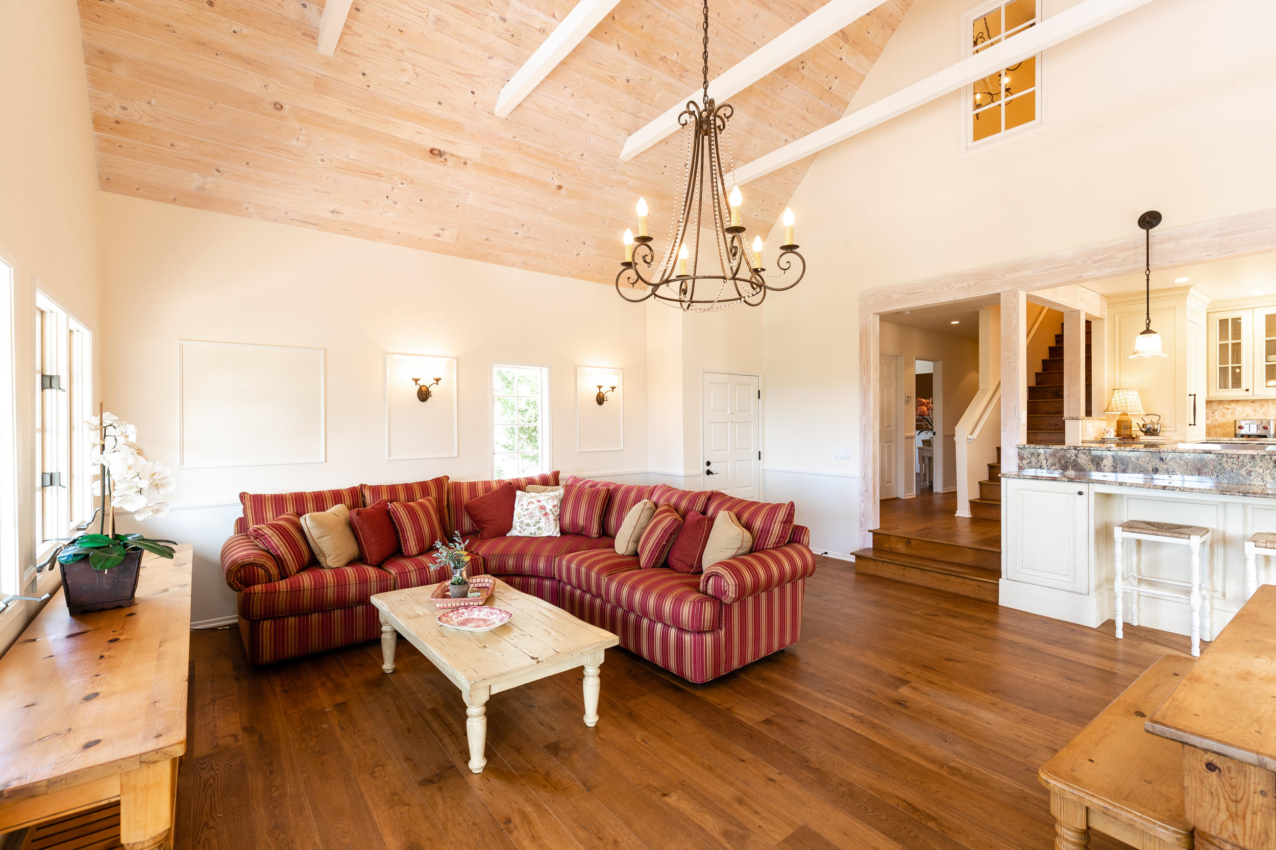 850 Cheltenham Road Santa Barbara, CA 93105 - Photo 6 of 20 Spacious