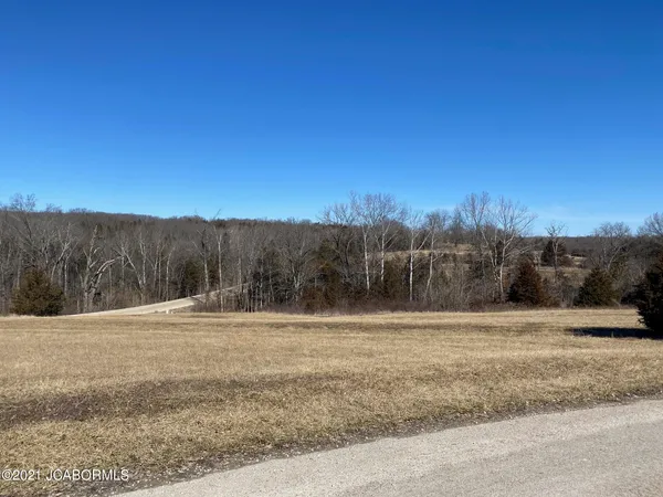 $45,000 | 620 Whispering Cedars Lane, Jefferson City, MO 65101