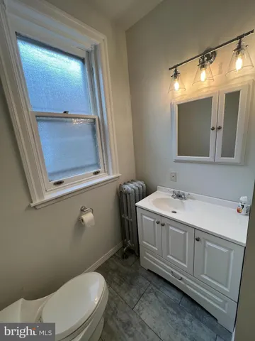 view of a bathroom