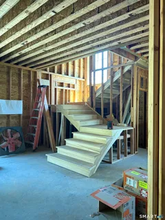 $995,000 | 5 Woods Way, Unit 5, Guilford, CT 06437