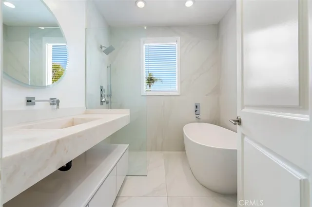 $4,949,000 | 5633 Newcastle Lane, Calabasas, CA 91302