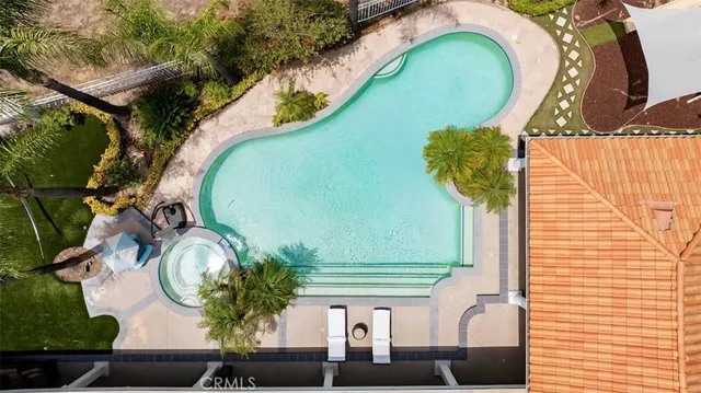 $4,949,000 | 5633 Newcastle Lane, Calabasas, CA 91302