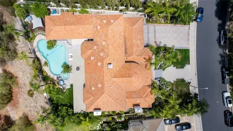 $4,949,000 | 5633 Newcastle Lane, Calabasas, CA 91302