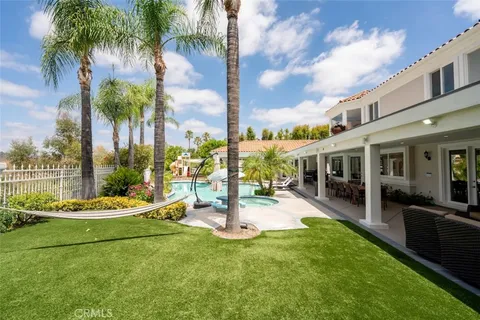 $4,899,000 | 5633 Newcastle Lane, Calabasas, CA 91302
