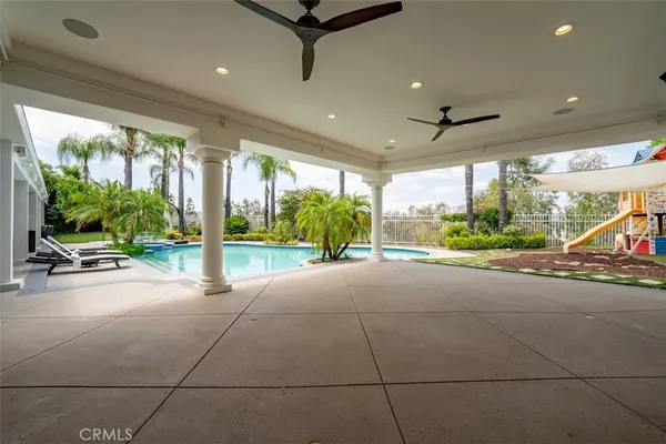 $4,899,000 | 5633 Newcastle Lane, Calabasas, CA 91302