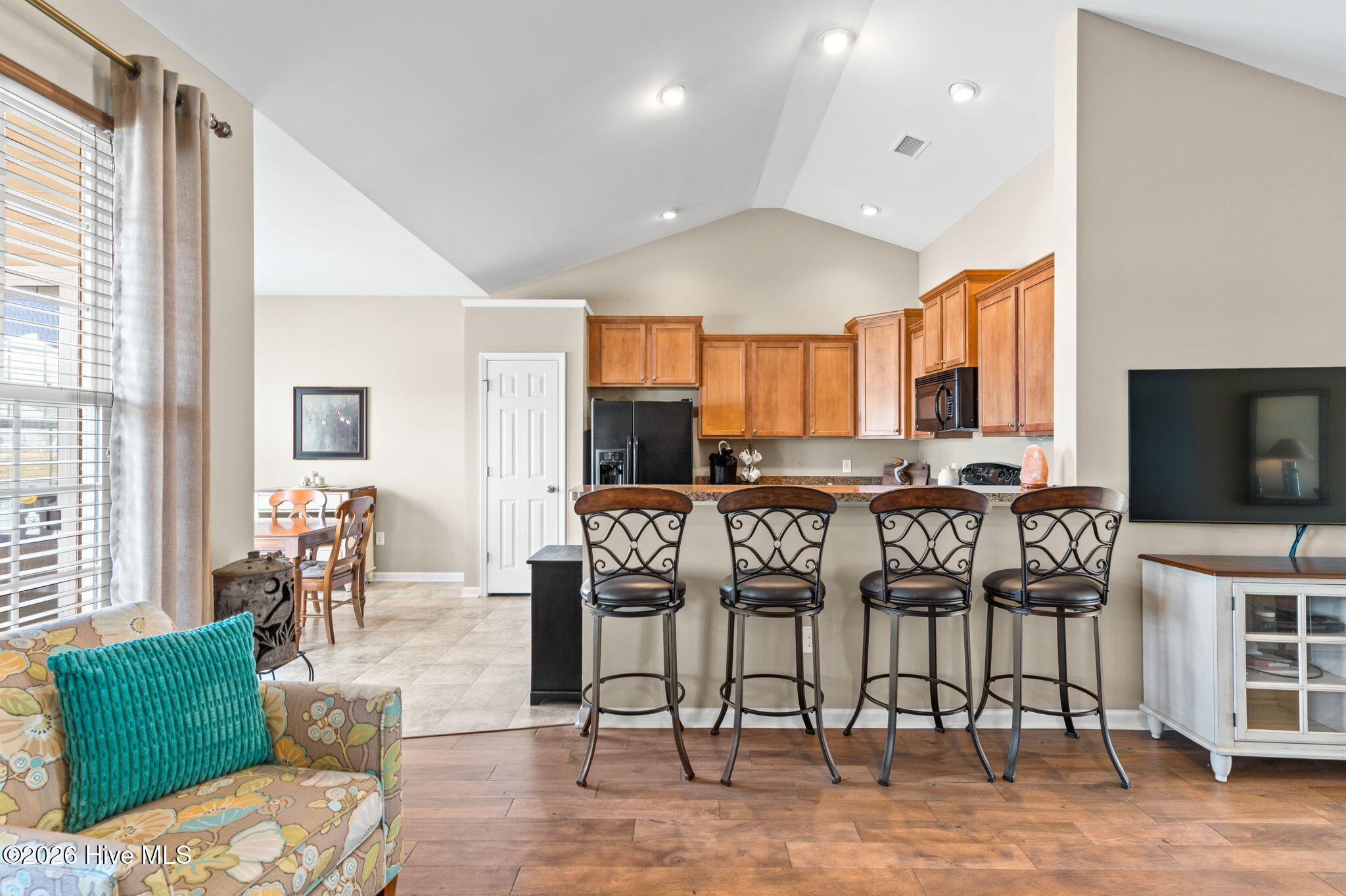 34 Lighthouse Cove Loop, Unit 113 Calabash, NC 28467 - Photo 12 of 47 16-web-or-mls-cammediallc.com-21