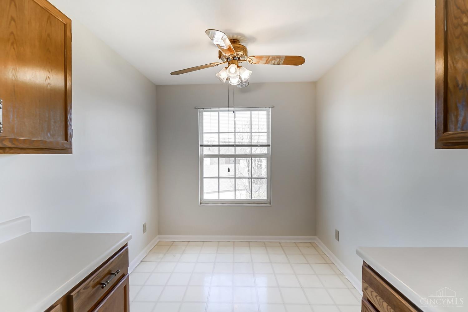 4331 Regency Ridge Court, Unit 204 Cincinnati, OH 45248 - Photo 15 of 30 Gallery Image 15