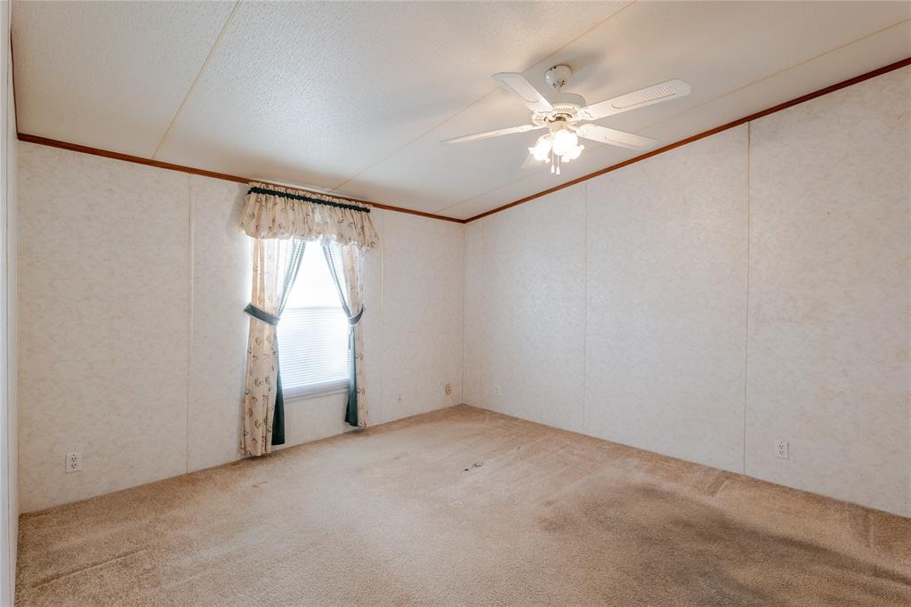 3233 Deer Path Lane Weatherford, TX 76085 - Photo 34 of 40