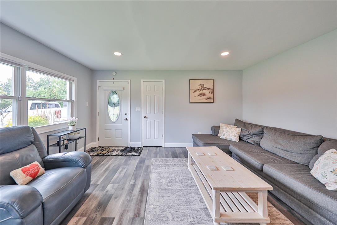 3325 Edinburgh Road Allentown, PA 18104 - Photo 7 of 30 Gallery Image 7
