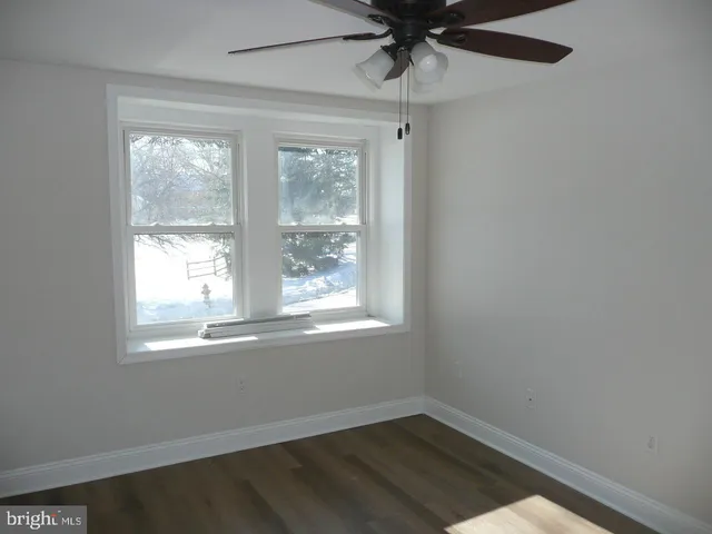 $2,850 | 536 Easton Road, Unit 2, Horsham, PA 19044