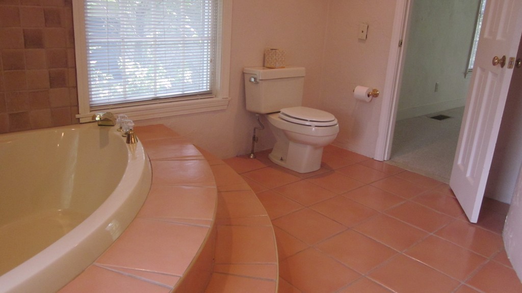 4 Togan Way, Unit 1 Marblehead, MA 01945 - Photo 13 of 14 Gallery Image 13