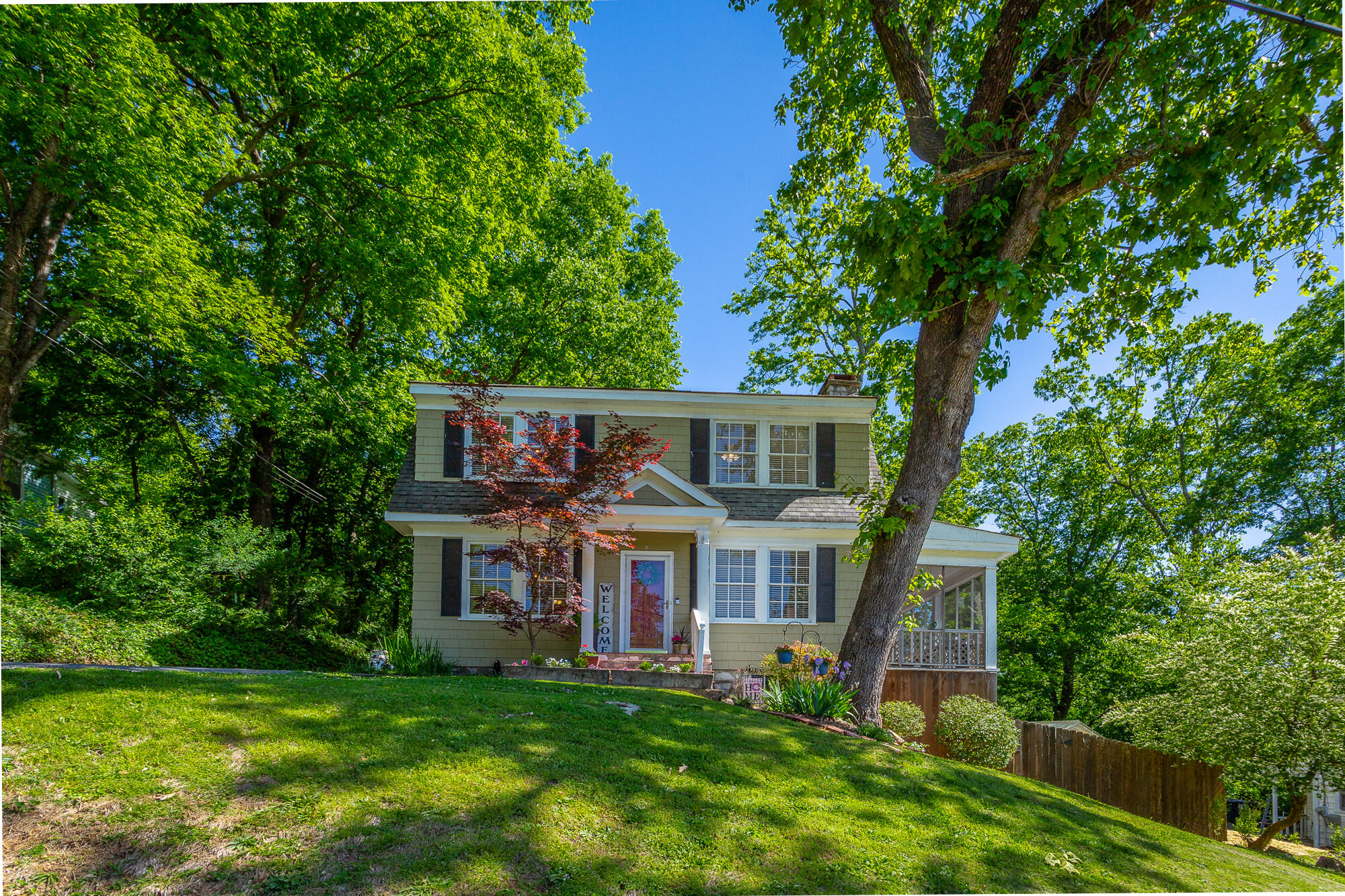 8 Brockhaven Road Chattanooga, TN 37404 - Photo 3 of 52 8 Brockhaven Rd. HD-55