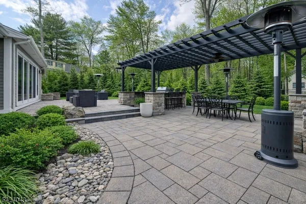 $1,150,000 | 32 Virginia Road, Montville, NJ 07045