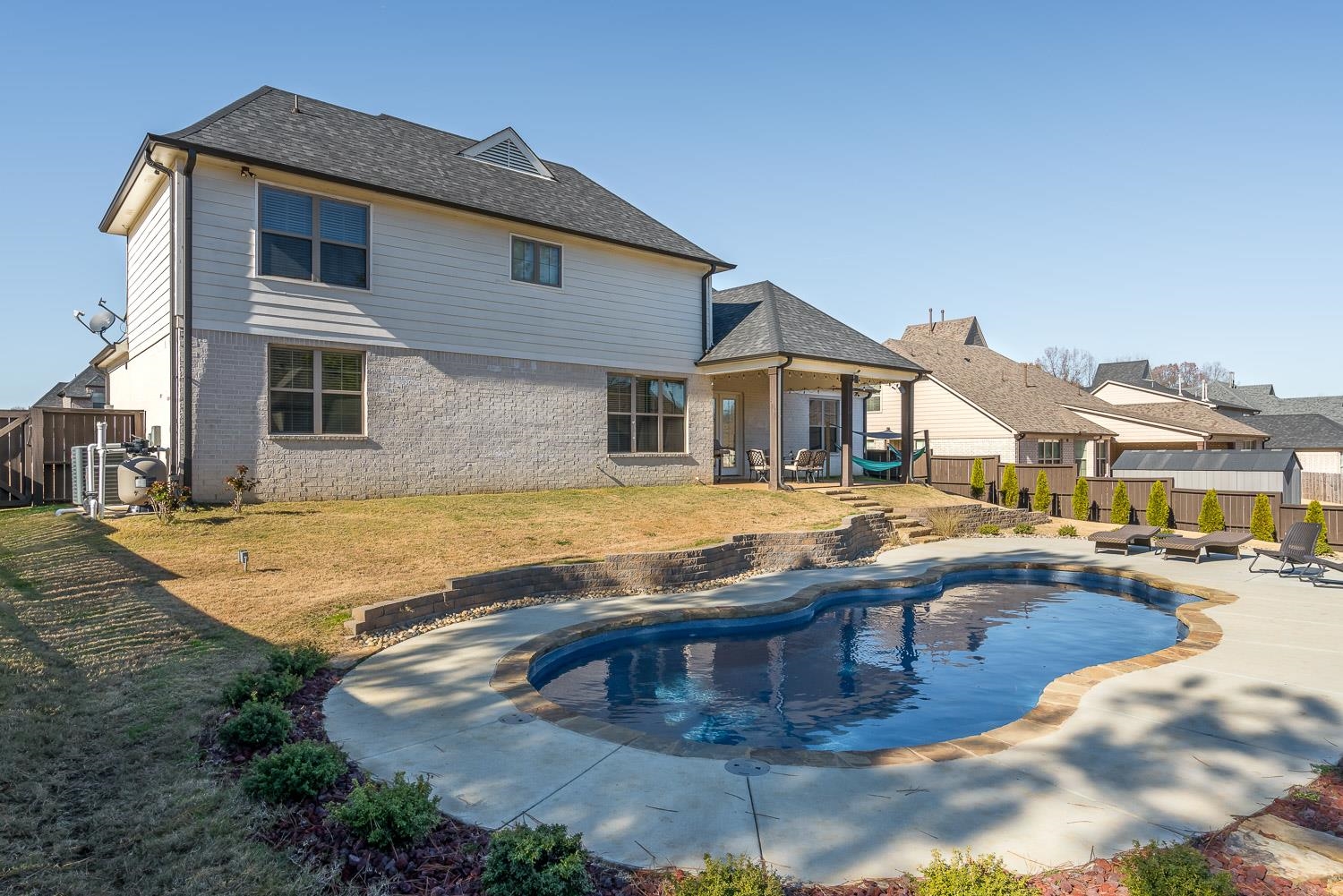 1280 Mountain Side Drive Collierville, TN 38017 - Photo 23 of 25 a view of a house with swimming pool and sitting area