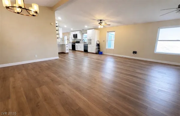 $330,000 | 202 Tres Lobos Avenue, Overton, NV 89040