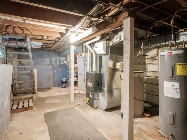 $235,000 | 708 Winona Street Southeast, Chatfield, MN 55923