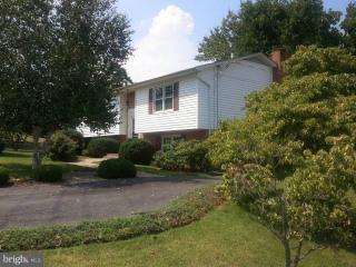 3 Richmond Road Front Royal, VA 22630 - Photo 1 of 17 Exterior (Front)