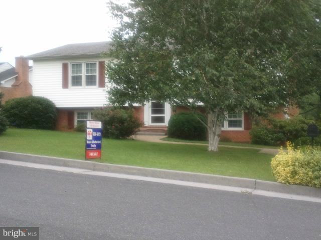 3 Richmond Road Front Royal, VA 22630 - Photo 3 of 17 Exterior (Front)