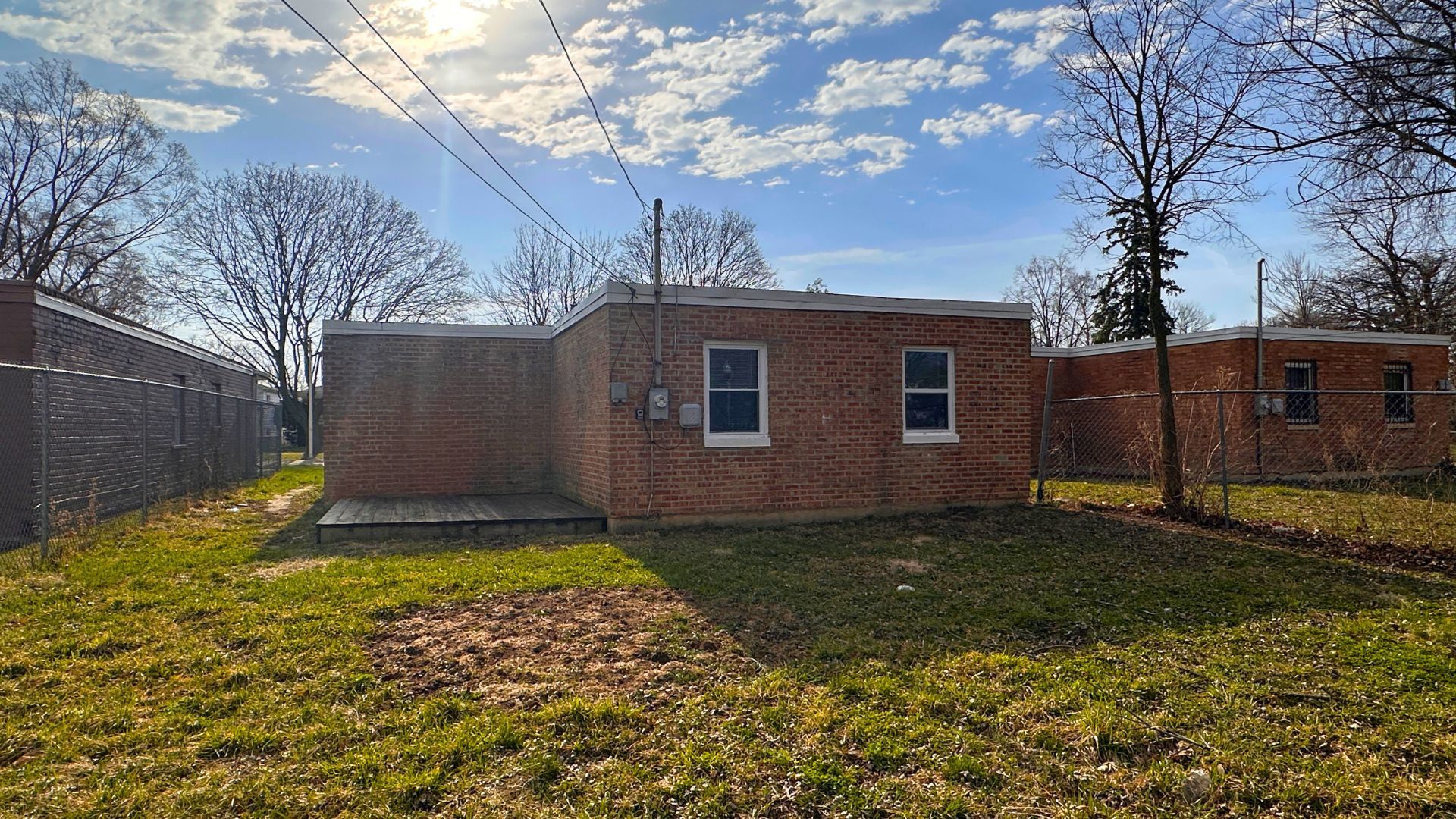 11628 South Church Street Chicago, IL 60643 - Photo 14 of 14 a backyard of a house