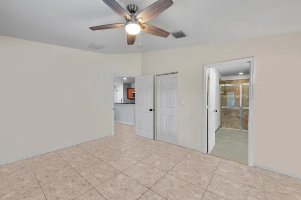 $465,000 | 4856 Southeast Duval Drive, Stuart, FL 34997