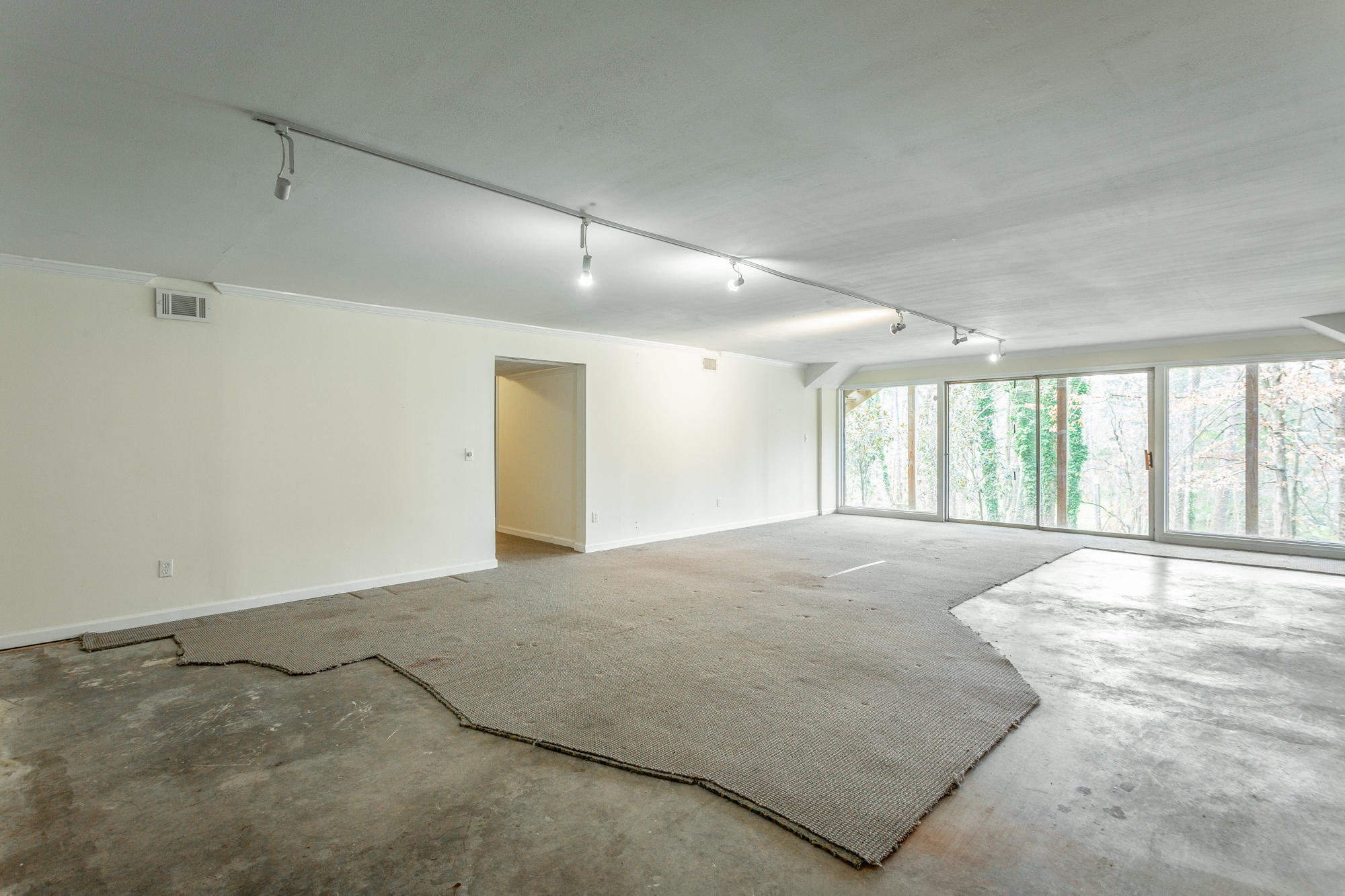 1109 North Concord Road Chattanooga, TN 37421 - Photo 27 of 88 Den/Family Room