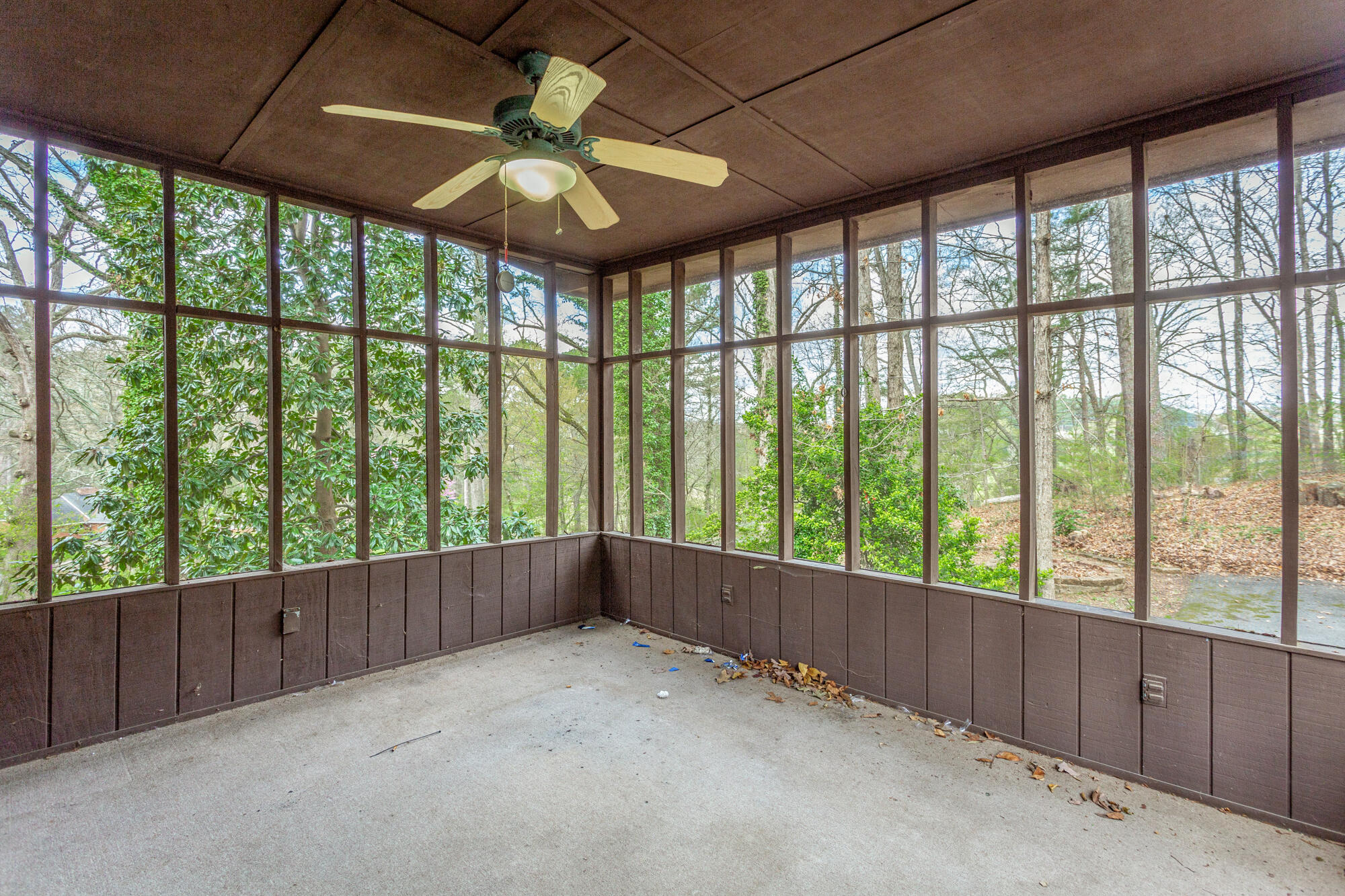 1109 North Concord Road Chattanooga, TN 37421 - Photo 41 of 88 Sunroom