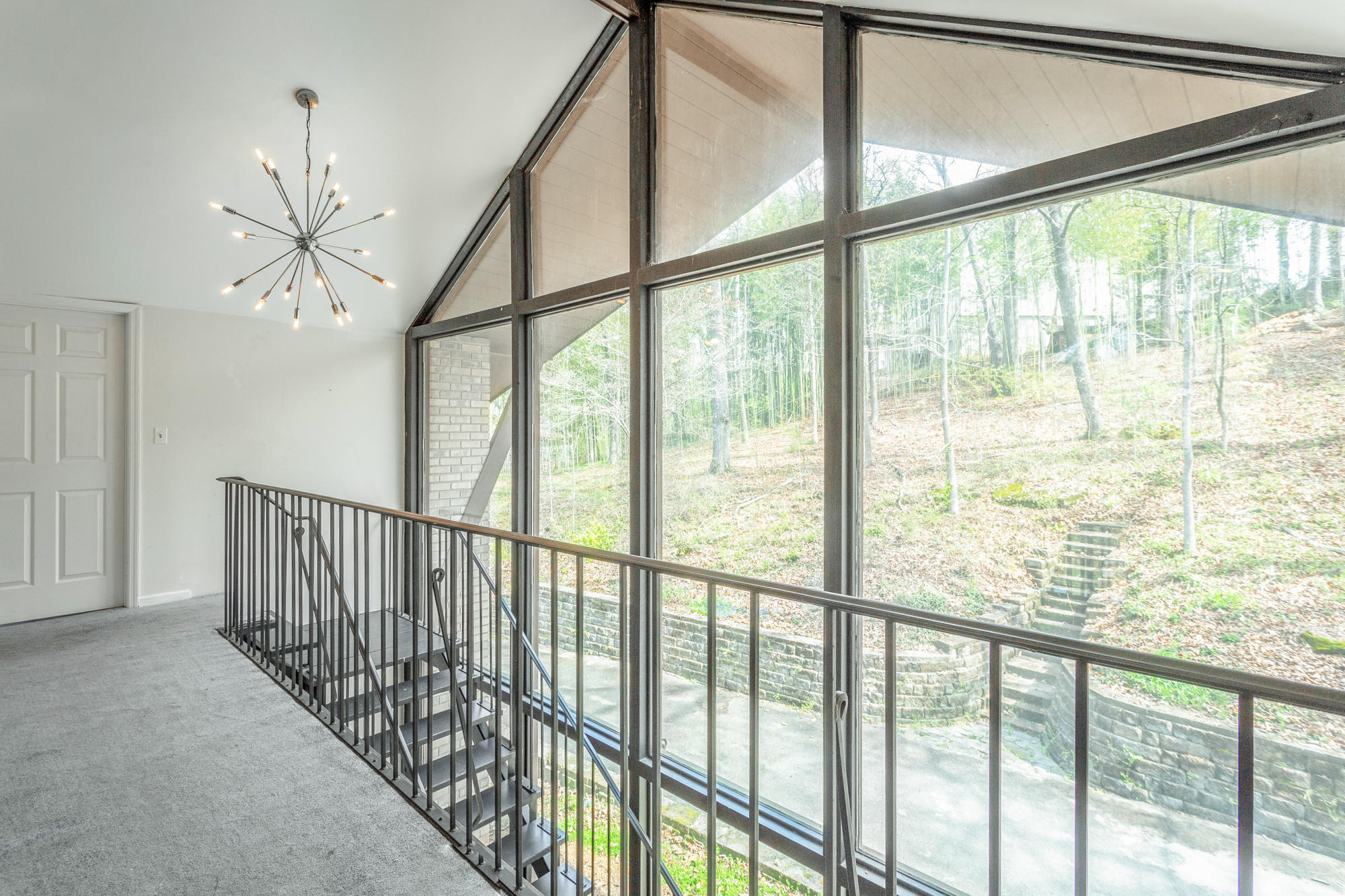 1109 North Concord Road Chattanooga, TN 37421 - Photo 54 of 88 Large Windows