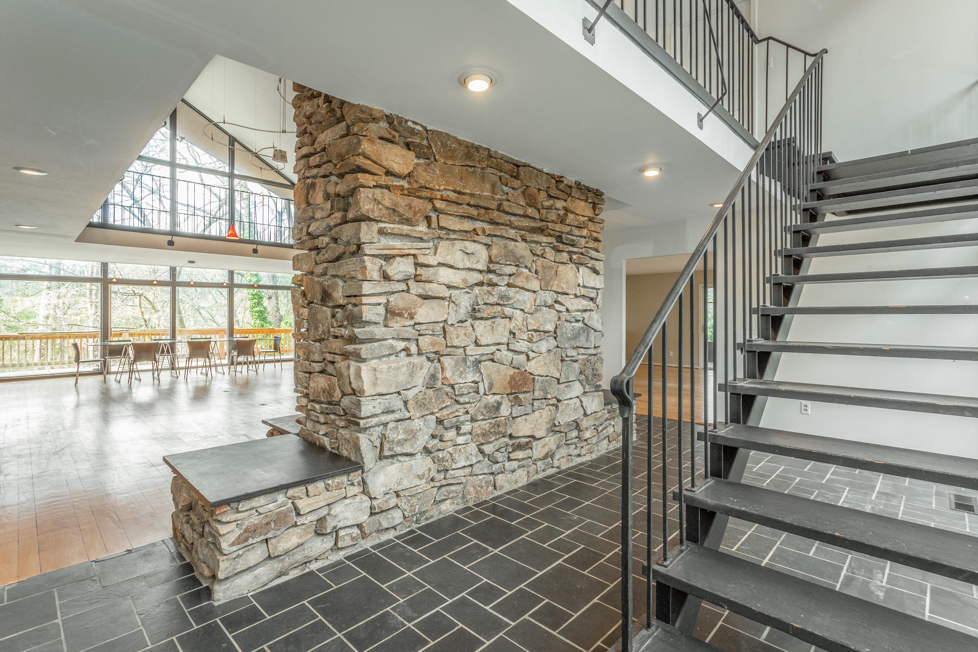 1109 North Concord Road Chattanooga, TN 37421 - Photo 67 of 88 Upstairs Entrance