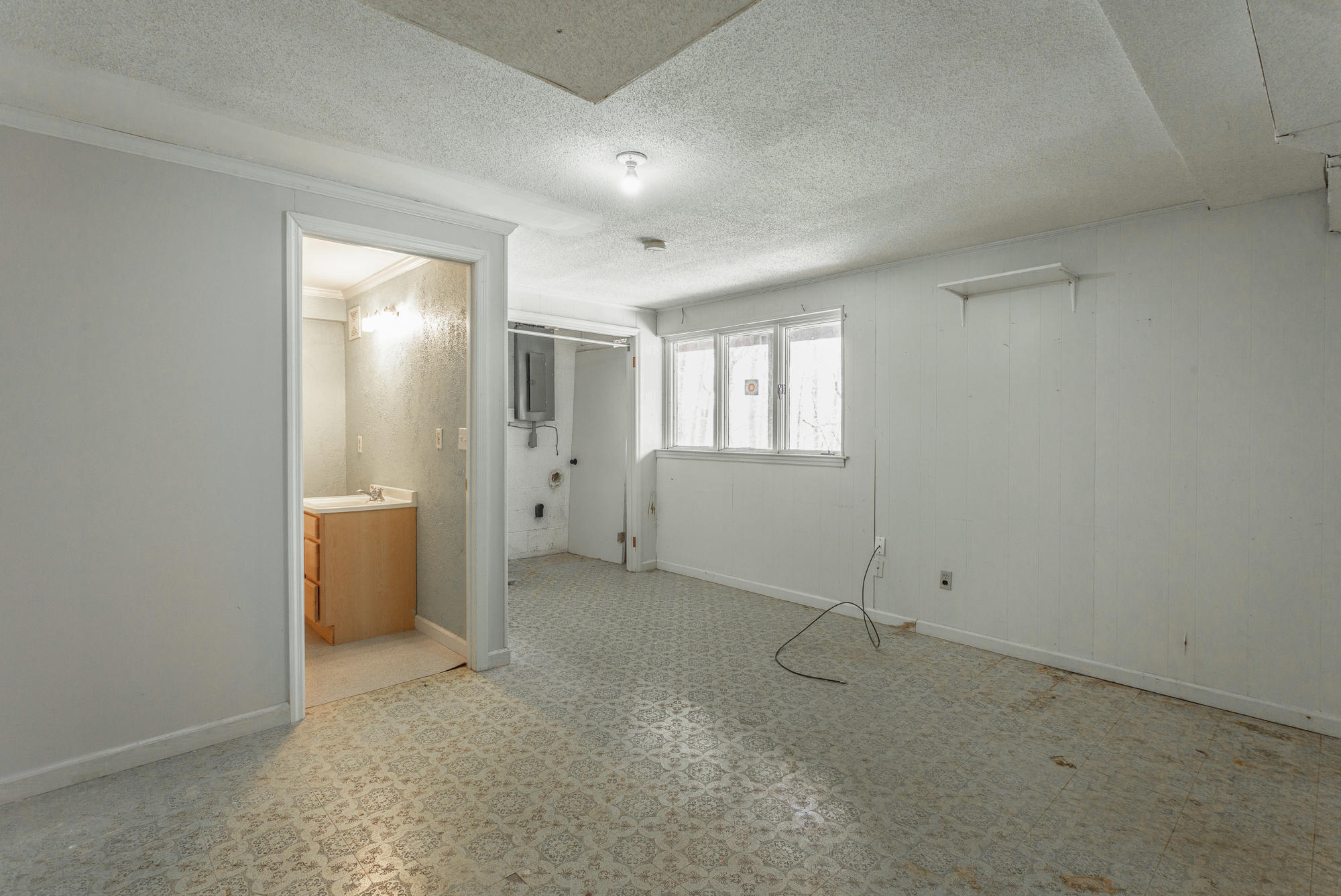 1109 North Concord Road Chattanooga, TN 37421 - Photo 72 of 88 Laundry