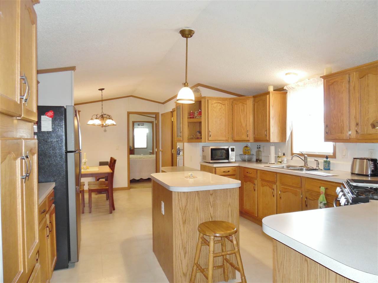 119 Robin Hood Lane Exeter, NH 03833 - Photo 11 of 35 Gallery Image 11