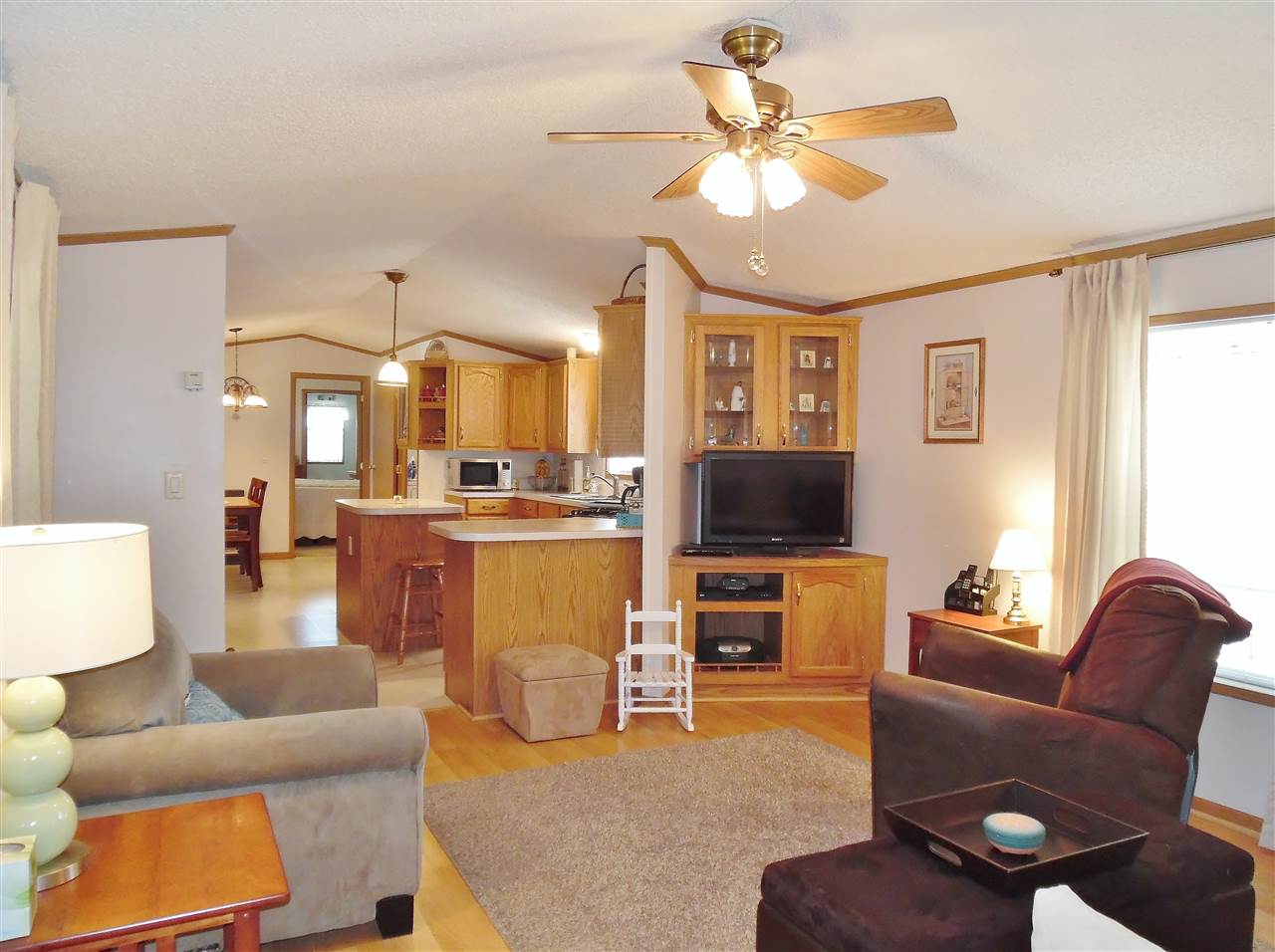 119 Robin Hood Lane Exeter, NH 03833 - Photo 7 of 35 Gallery Image 7