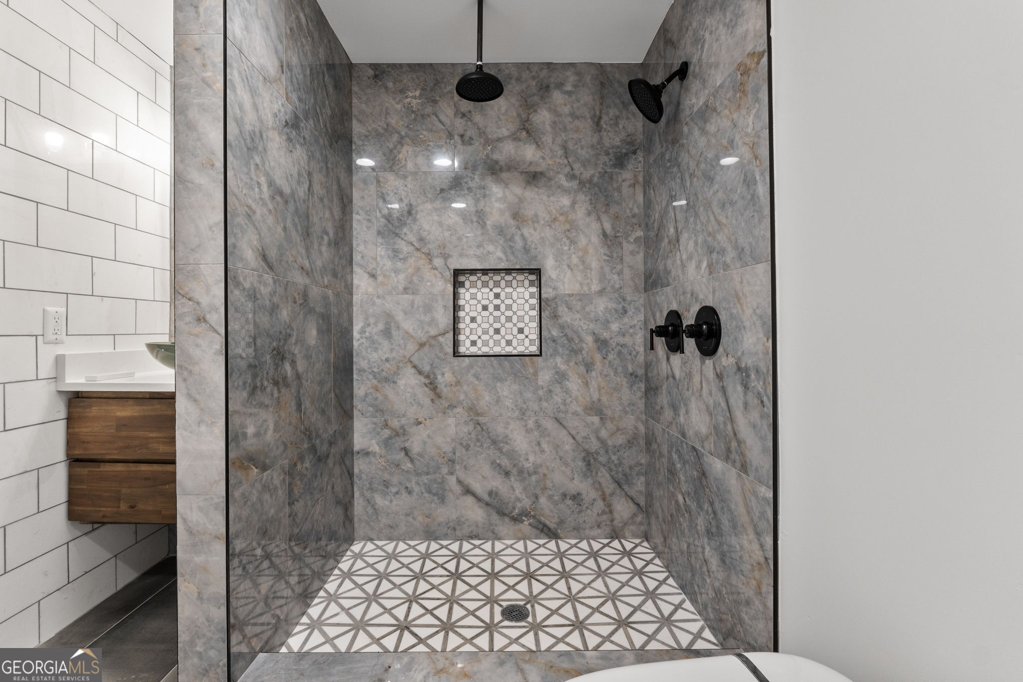 280 Antebellum Way Fayetteville, GA 30215 - Photo 62 of 65 a bathroom with a shower