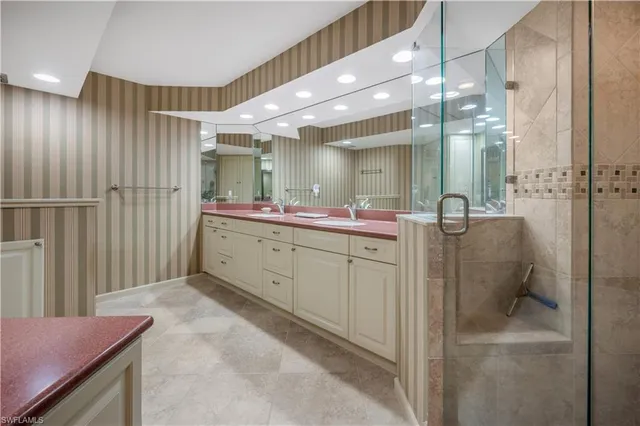 $15,000 | 4551 Gulf Shore Boulevard North, Unit 804, Naples, FL 34103