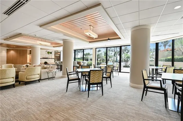 $15,000 | 4551 Gulf Shore Boulevard North, Unit 804, Naples, FL 34103