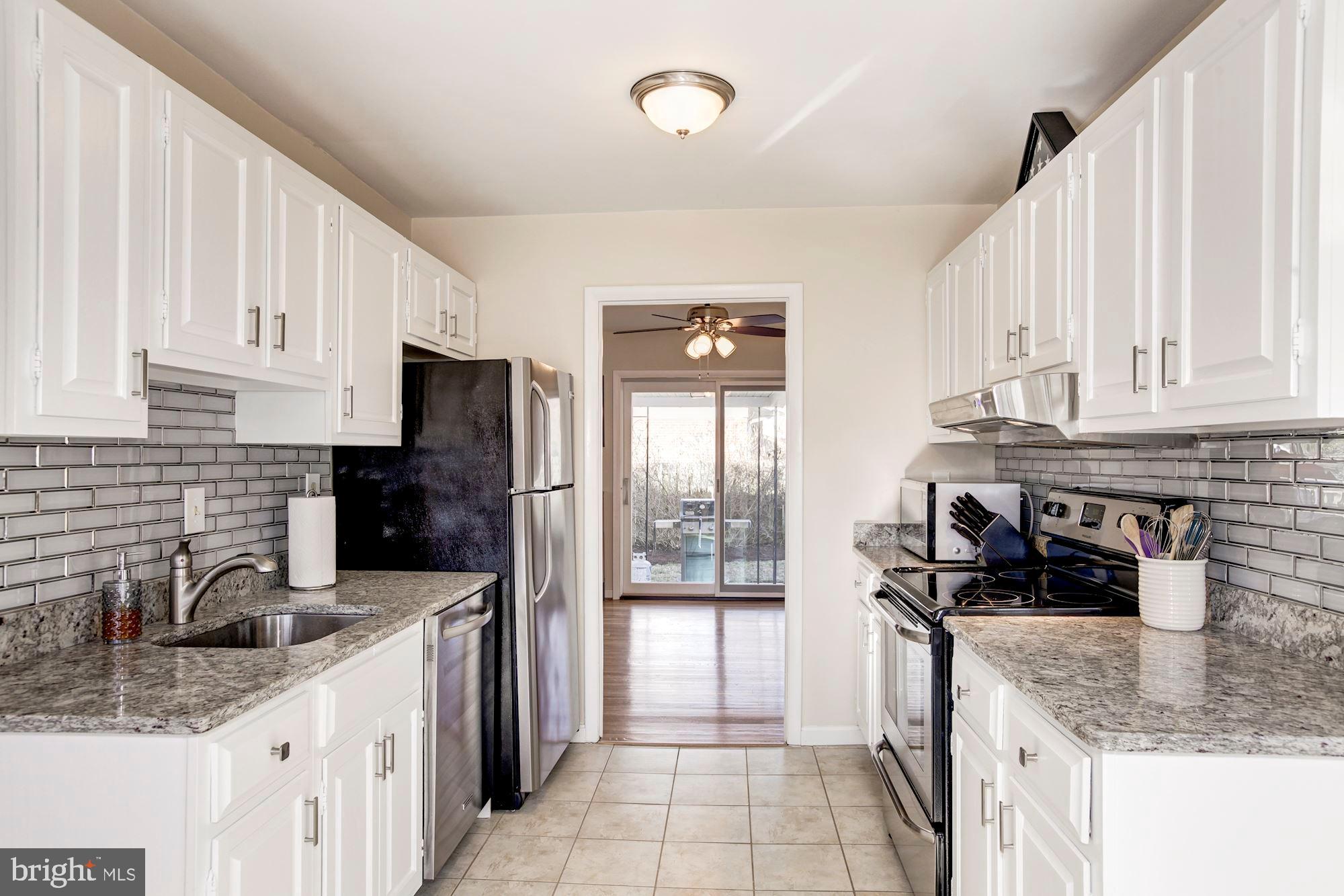 Kitchen with access to dinning area