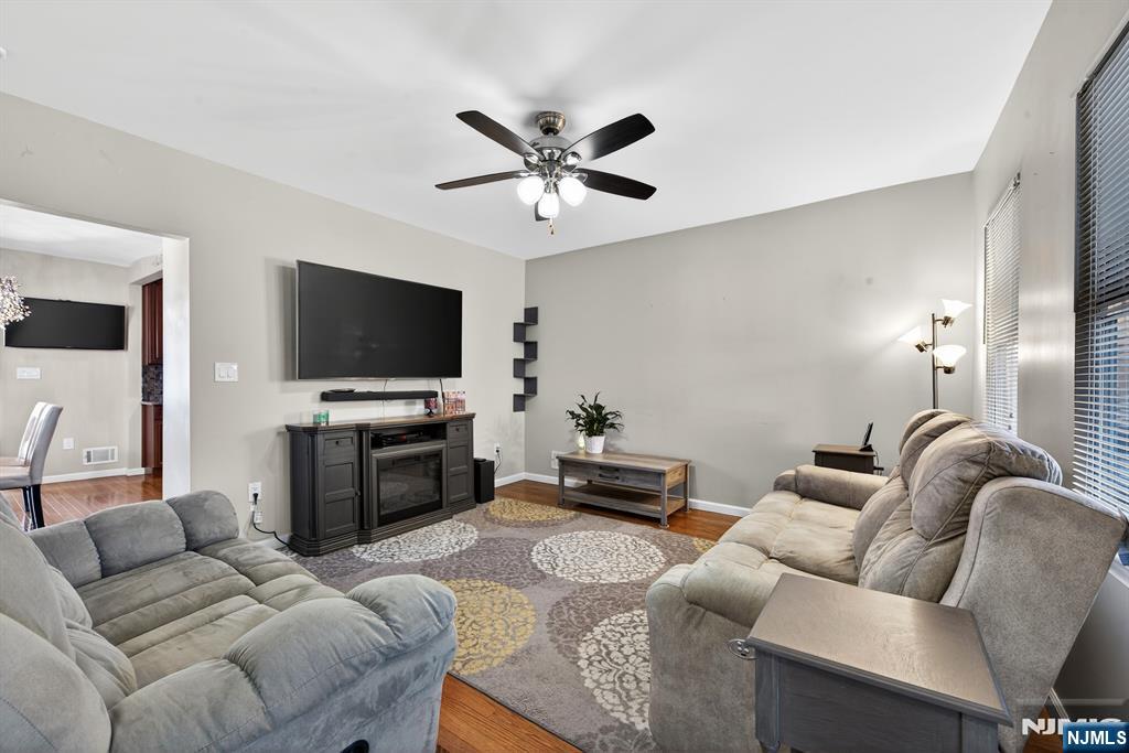 520 Prospect Place Lyndhurst, NJ 07071 - Photo 11 of 34