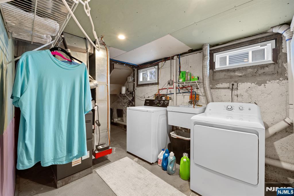 520 Prospect Place Lyndhurst, NJ 07071 - Photo 26 of 34