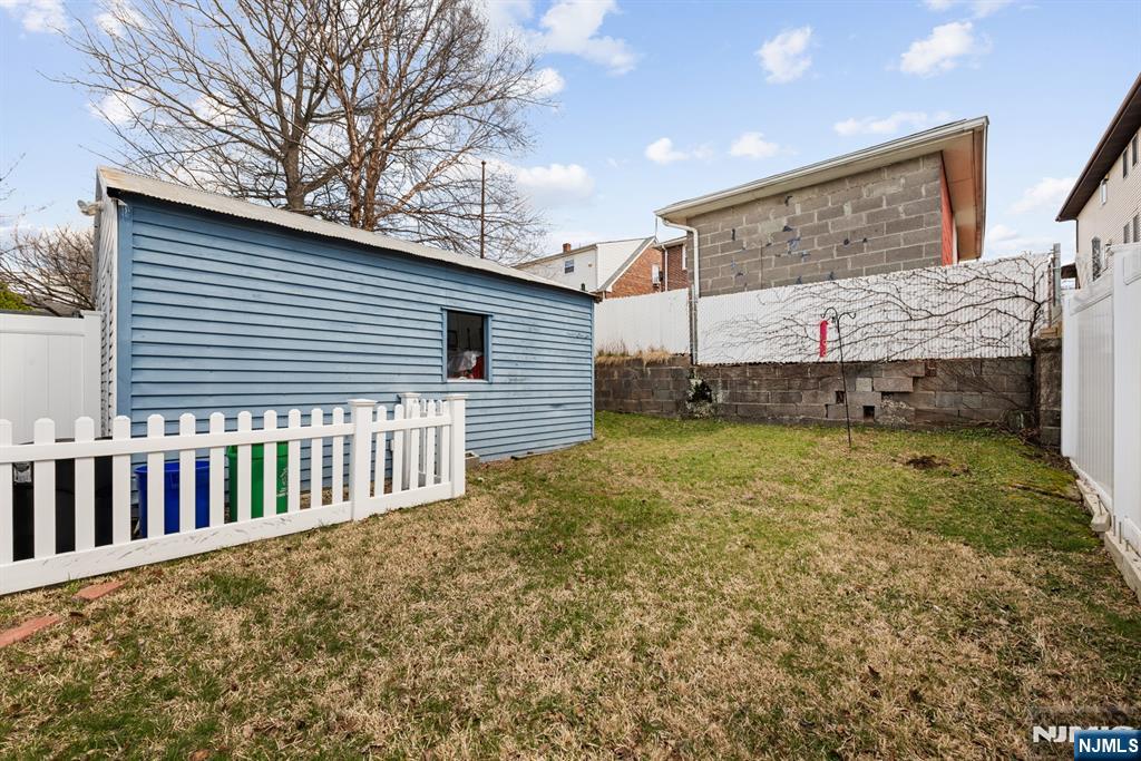 520 Prospect Place Lyndhurst, NJ 07071 - Photo 30 of 34