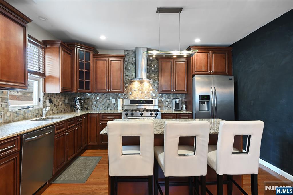 520 Prospect Place Lyndhurst, NJ 07071 - Photo 6 of 34