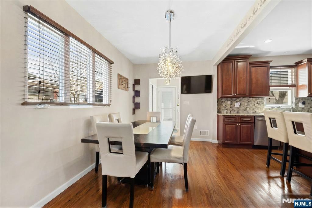 520 Prospect Place Lyndhurst, NJ 07071 - Photo 9 of 34